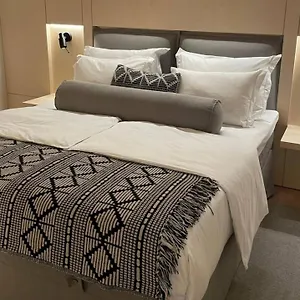 ***** Aparthotel Mrstil Design Germany