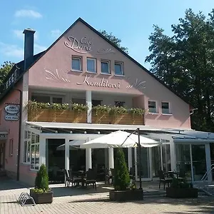 Konditorei Cafe Dora Guest house